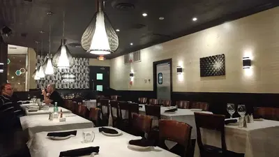 100 South Chop House and Grill