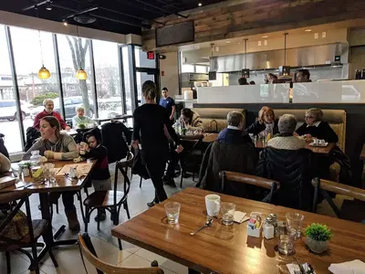 Stray Hen Cafe - Elmhurst, Illinois
