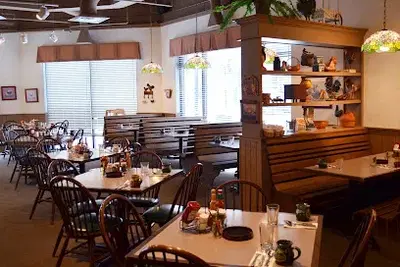 Egg Harbor Cafe