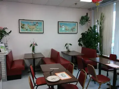 Hunan Palace Chinese Restaurant
