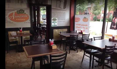Armands Pizzeria