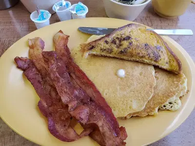 Lucky Diner