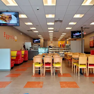Eggrolly and Sweets Cafe