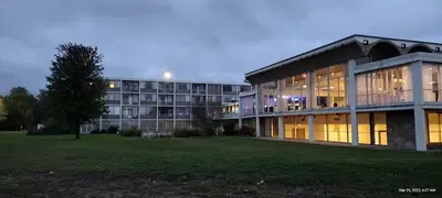 Illinois Beach Hotel