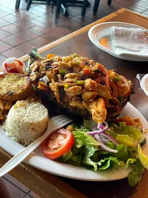 Mariscos Estilo Nayarit