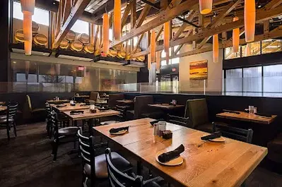 Cooper's Hawk Winery & Restaurants