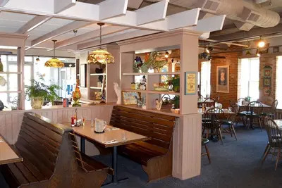 Egg Harbor Cafe