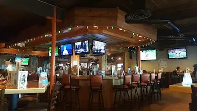 Hooters