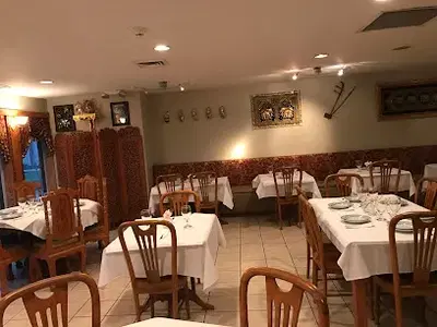 Simply Thai Bistro