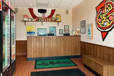 Carol Stream - Lou Malnati's Pizzeria