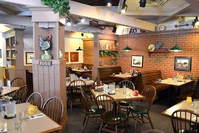 Egg Harbor Cafe