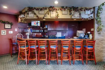Cemeno's Pizza