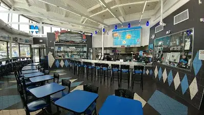 Superdawg Drive-In