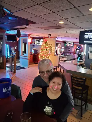 X's & O's Sports Bar - Bridgeview