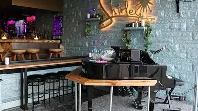 Shirley's Piano Bar