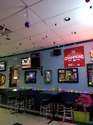 Larry's Bar & Grill