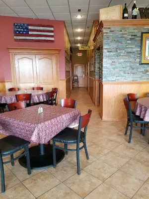 At's A Nice Pizza