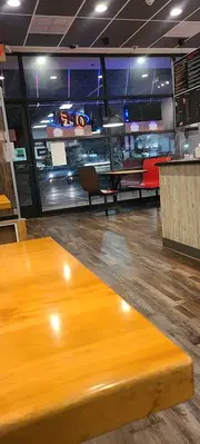 Mr. Wok & Boba Glass