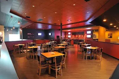 K1 Paddock Lounge - Sports Bar & Restaurant - Addison, IL