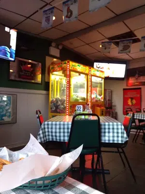 Gators Wing Shack Grill & Pizzeria