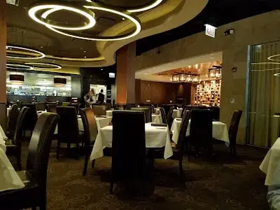 Perry's Steakhouse & Grille