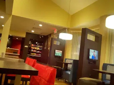 The Bistro – Eat. Drink. Connect