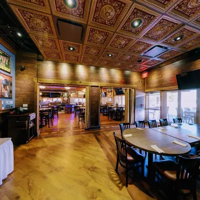Moretti's Rosemont
