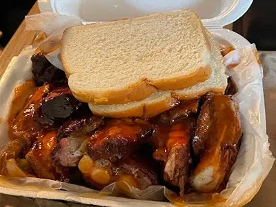 Woo woo's Bar B Que