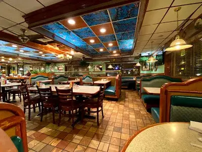Full Moon Family Restaurant