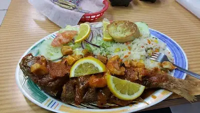 Los Langostinos