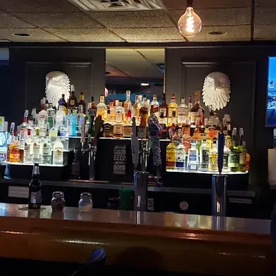 Twin Eagles Restaurant & Lounge