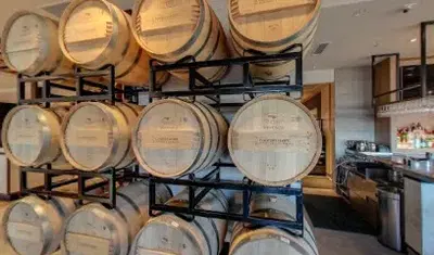 Cooper's Hawk Winery & Restaurant