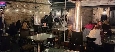 Shannon's Irish Pub