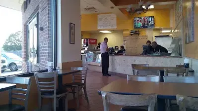 White Cottage Pizzeria