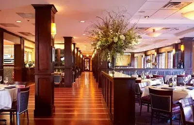 Parkers' Restaurant & Bar