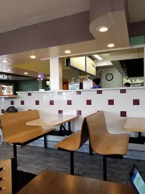 Dean Gyros