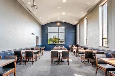 North & Maple Kitchen + Bar