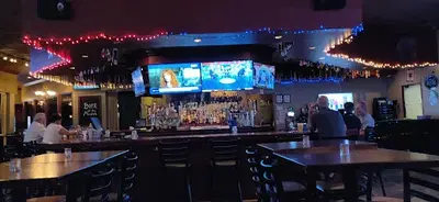 Alley Grill & Tap House