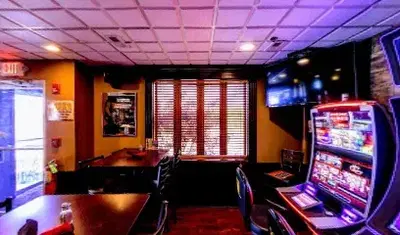 Madisons Pub and Grill