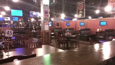Q Bar & Grill