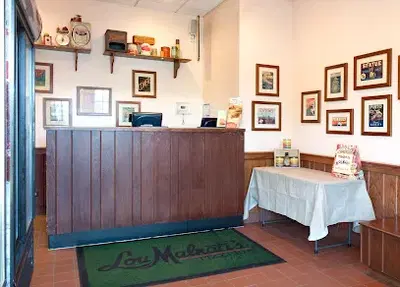 Elmhurst - Lou Malnati's Pizzeria