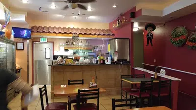 La Gaviota Supermercado y Restaurante