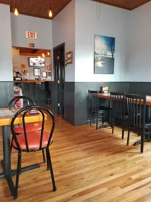 Nick’s Tavern Cedar Lake