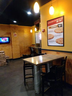 Toppers Pizza