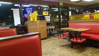 Arnie's Dog House