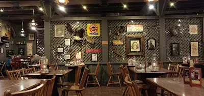 Cracker Barrel Old Country Store