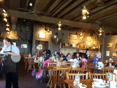 Cracker Barrel Old Country Store
