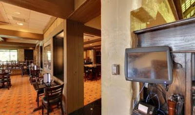 Nicolino's Restaurant & Lounge