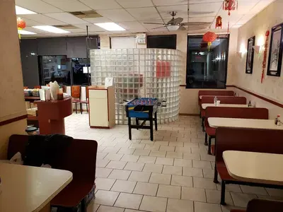 Uncle Chen's Hot Wok