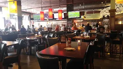 Bar Louie - Greenwood Park Mall